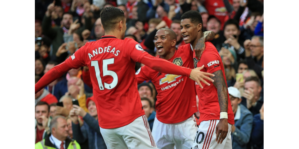 Die Autogrammstunde zwischen Manchester United und Manchester City in diesem Sommer